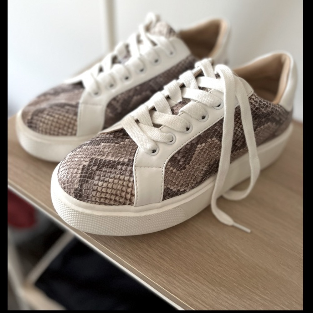 ANGELIQUE PLATFORM SNEAKER
